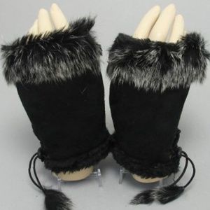 Furry fingerless Gloves